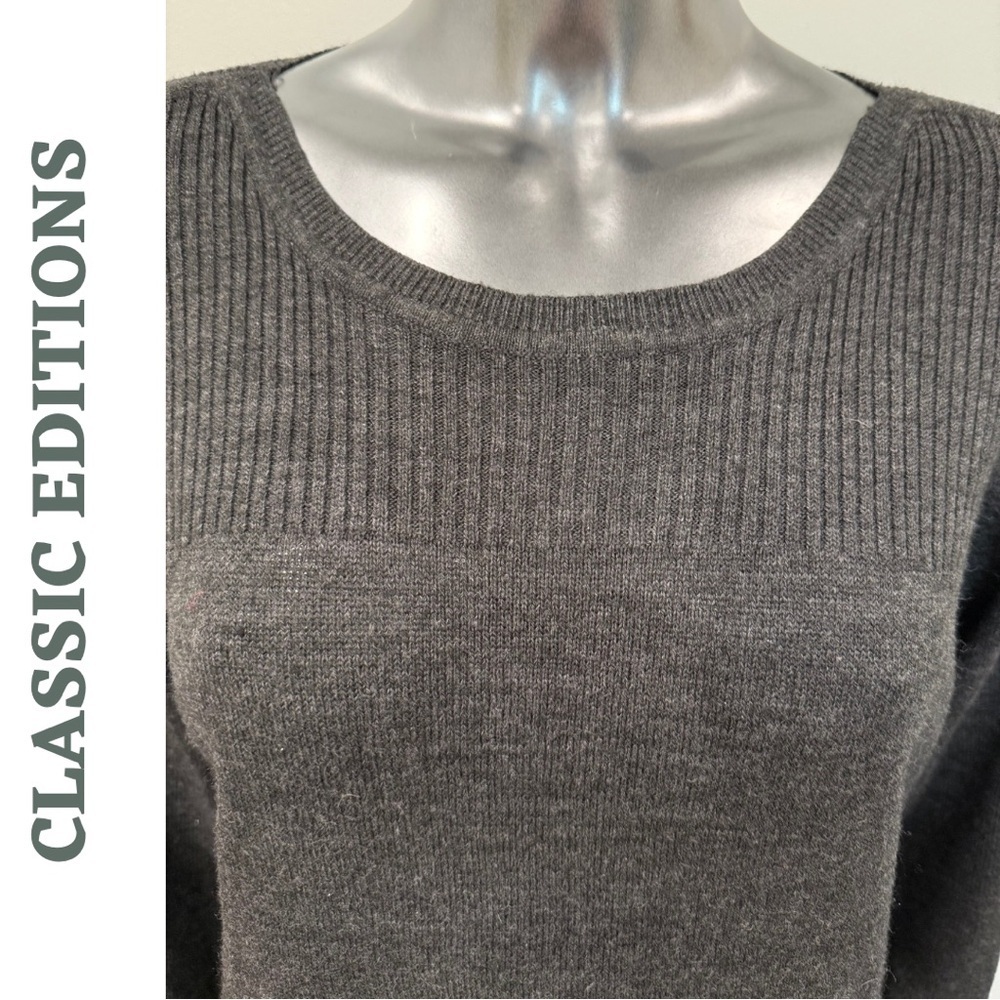 🛍️ Classic Editions Charcoal Knit Pullover Sweater Large – Ribbed Yoke - Picture 4 of 6